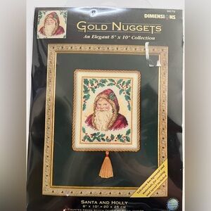 Dimensions Gold Nuggets Counted Cross Stitch Santa and Holly #8679 8x10